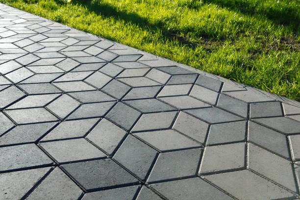 Best Driveway Pavers Near Me  in Owensville, MO