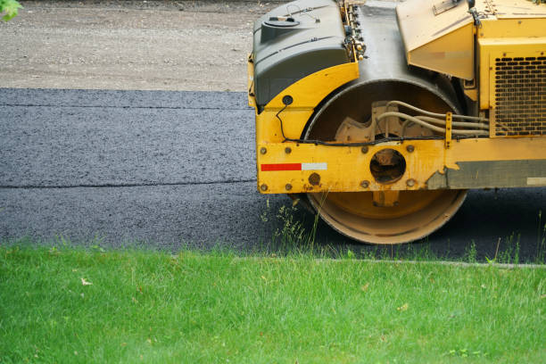 Best Local Driveway Pavers  in Owensville, MO